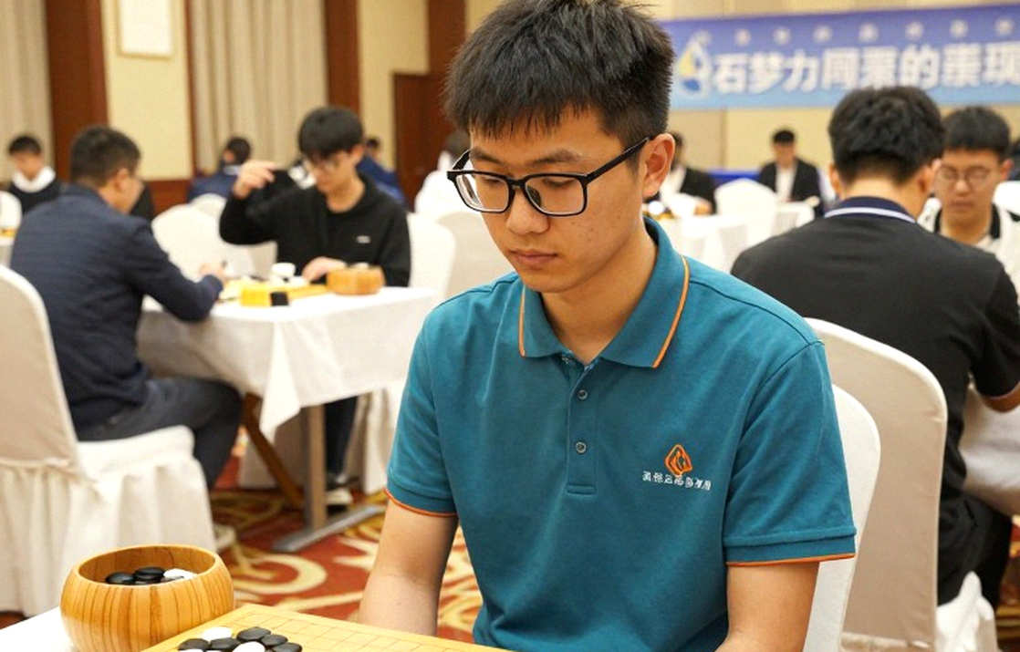 ChessBase Magazine #225: Carlsen dẫn đầu trên tít báo, chiến thuật từ Prague 2026 bên trong nội dung