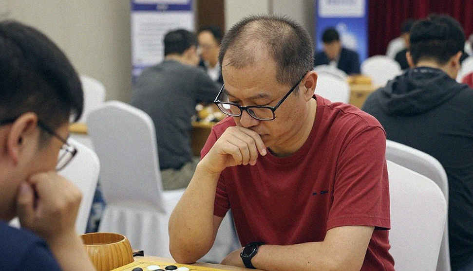 Scotch không còn đáng sợ: Mikhalchishin và cách hóa giải lá bài Kasparov để lại
