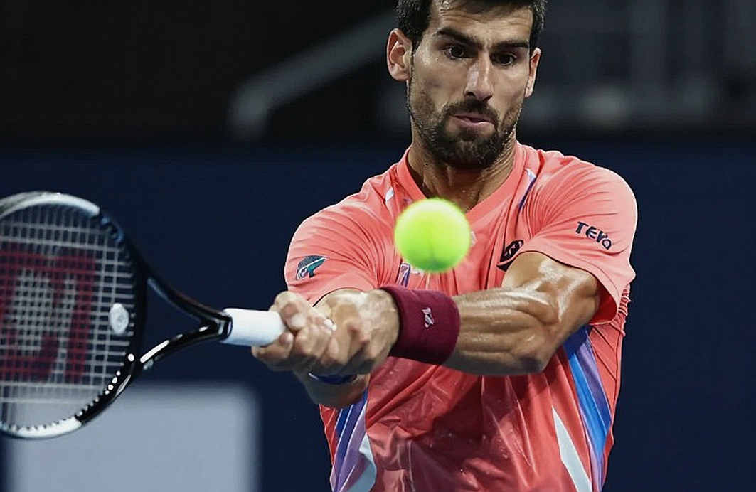 Từ sàn diễn Milano tới China Open: dòng tiền thời trang viết lại lịch thi đấu quần vợt nữ