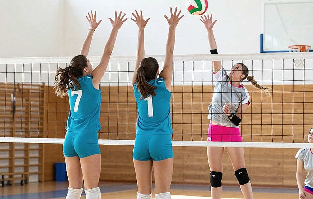 Gabi và Bruno bên hồ bơi: Rời Brazil là bước ra khỏi vùng an toàn để chạm tới giấc mơ tuyển quốc gia