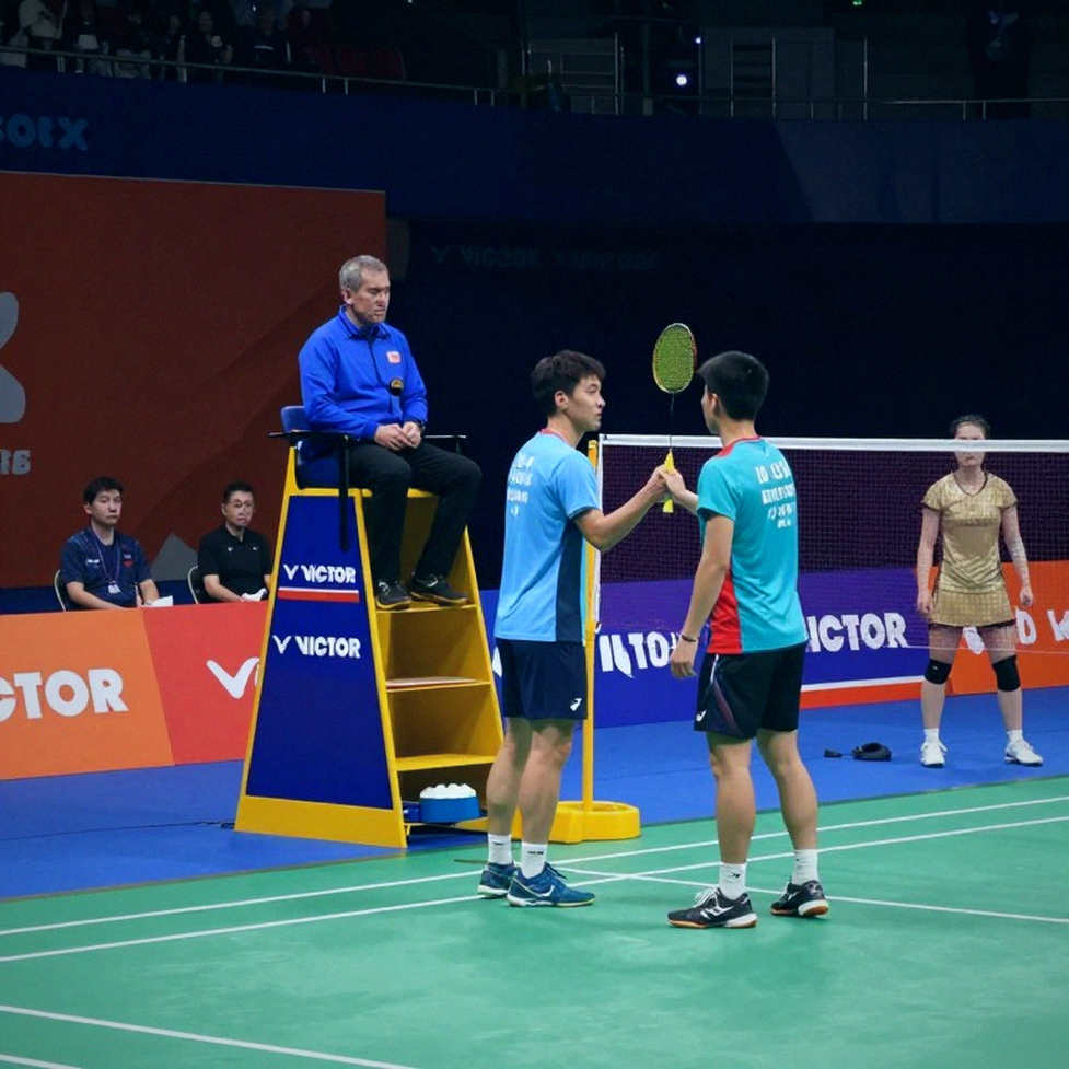 Nguyễn Tiến Minh vượt qua vòng loại Vietnam Open 2026: Kinh nghiệm của một huyền thoại và chiếc phao của một thế hệ Nguyễn Tiến Minh vượt qua vòng loại Vietnam Open 2026: Kinh nghiệm của một huyền thoại và chiếc phao của một thế hệ