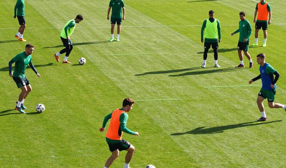 Ninh Bình quét sạch giải thưởng V.League tháng 9: Khi phần thưởng đến trước bài kiểm tra