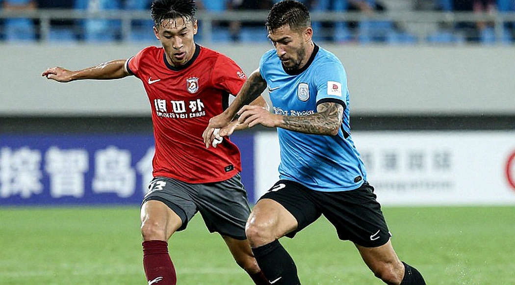 Ngày hội 70 năm của Công An Hà Nội: Quang Hải, Nguyễn Filip và những gì một buổi lễ không nói ra