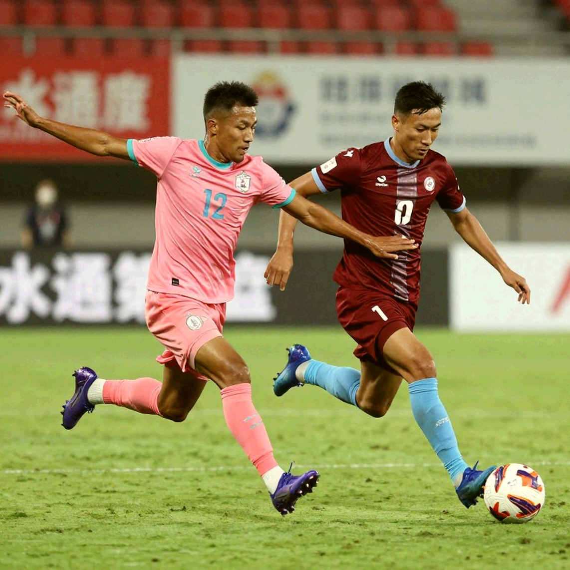 Chuyển nhượng V.League 2026: Khi biên bản hợp đồng quan trọng hơn danh tiếng
